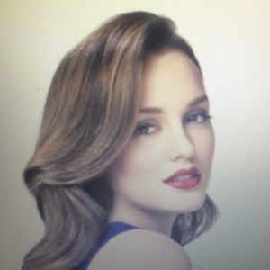 Meet your Posher, Elise